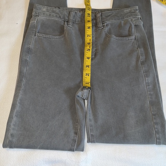 American Eagle 360 Next Level Stretch Super Hi Rise Jegging Size 2 Gray - Picture 10 of 13